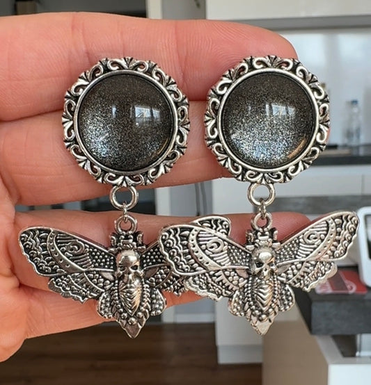 Perjana normales Ohrloch